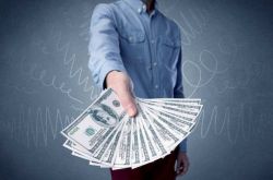 The lowest salary for technology tycoons: Yang Yuanqing’s annual salary exceeds 100 million yuan, Ja