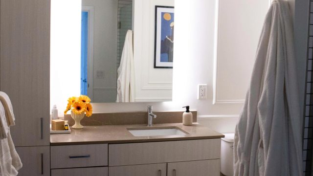 Transform Your Bathroom: Styli