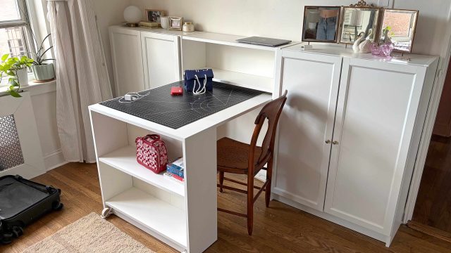 Discover the Innovative BILLY Folding Table for Small Spaces