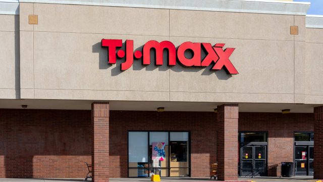 Maximize Your Savings at T.J. Maxx and Marshalls This Season