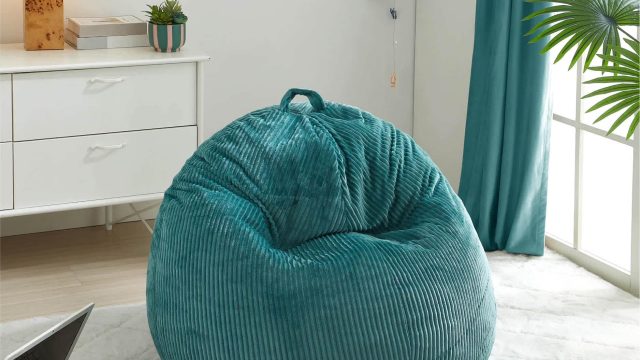 Transform Your Dorm Room: Tips for a Stylish and Unique Space