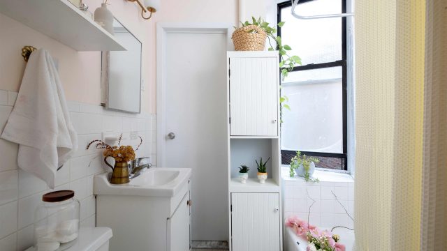 Transform Your Small Bathroom with These Essential Storage Solutions