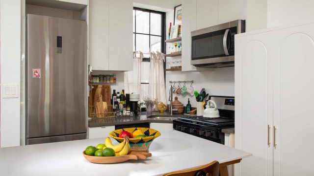 Revolutionize Your Fridge: The Multi-Use Colander That Organizes and Stores