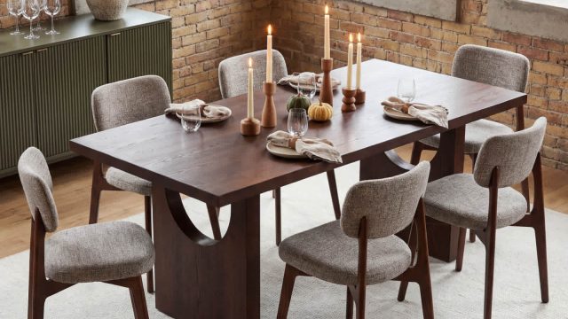 Mastering Effortless Entertaining: Your Guide to Stress-Free Dinner Parties