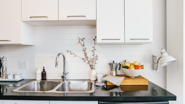 Discover the Timeless Kitchen Sink Cleaners Passed Down Through Generations