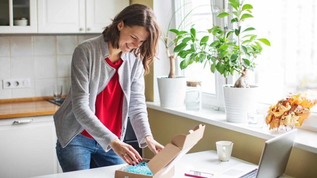 Transform Your Gift Giving: Embrace Vintage Scarves for Unique Wrapping