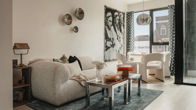 Transforming Your Living Room: Embracing the Chaise Lounge Trend