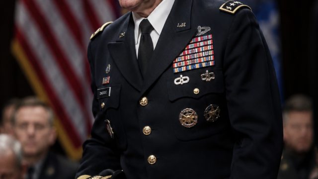 US Army General Donahue Steps 